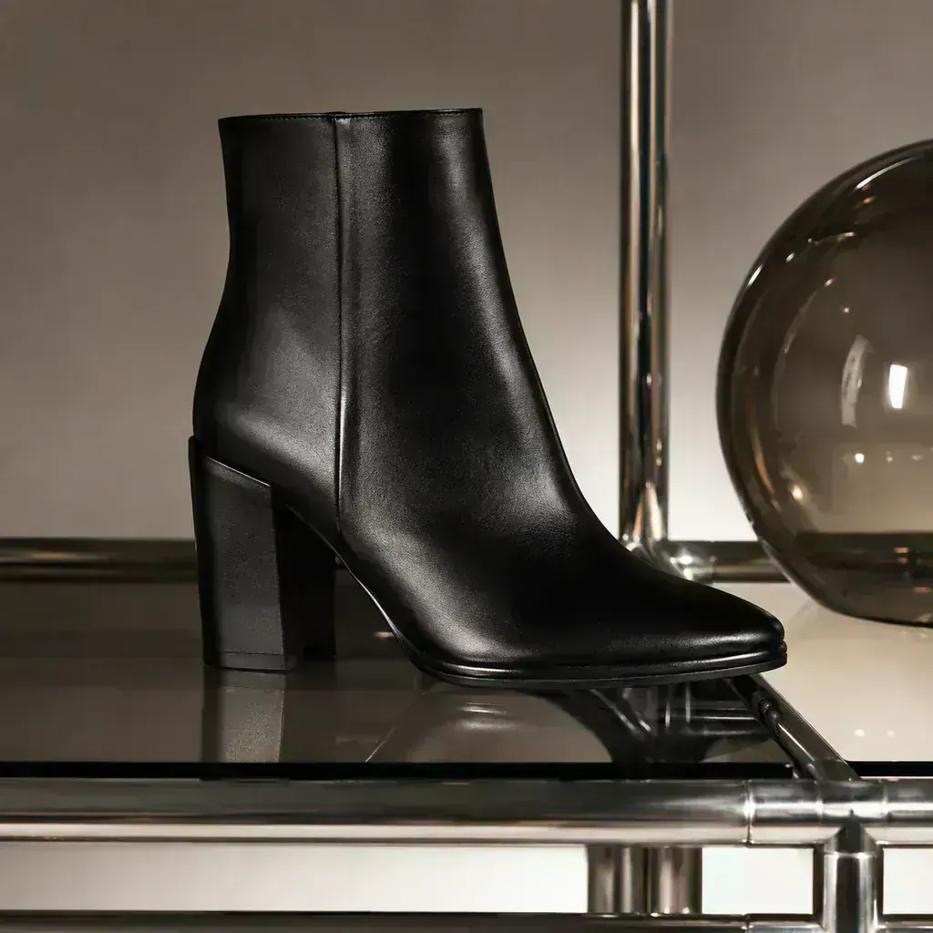 Noir Leather Boot