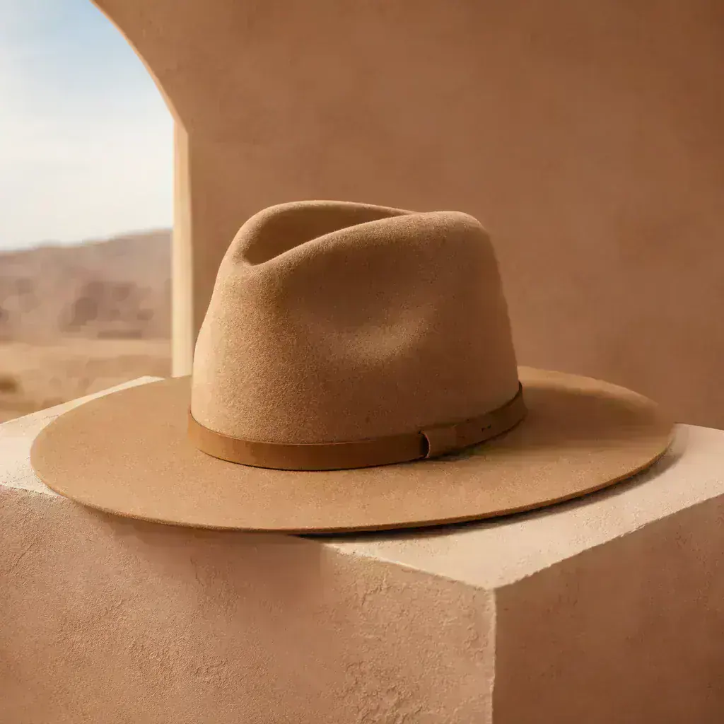Sombrero de fieltro desértico